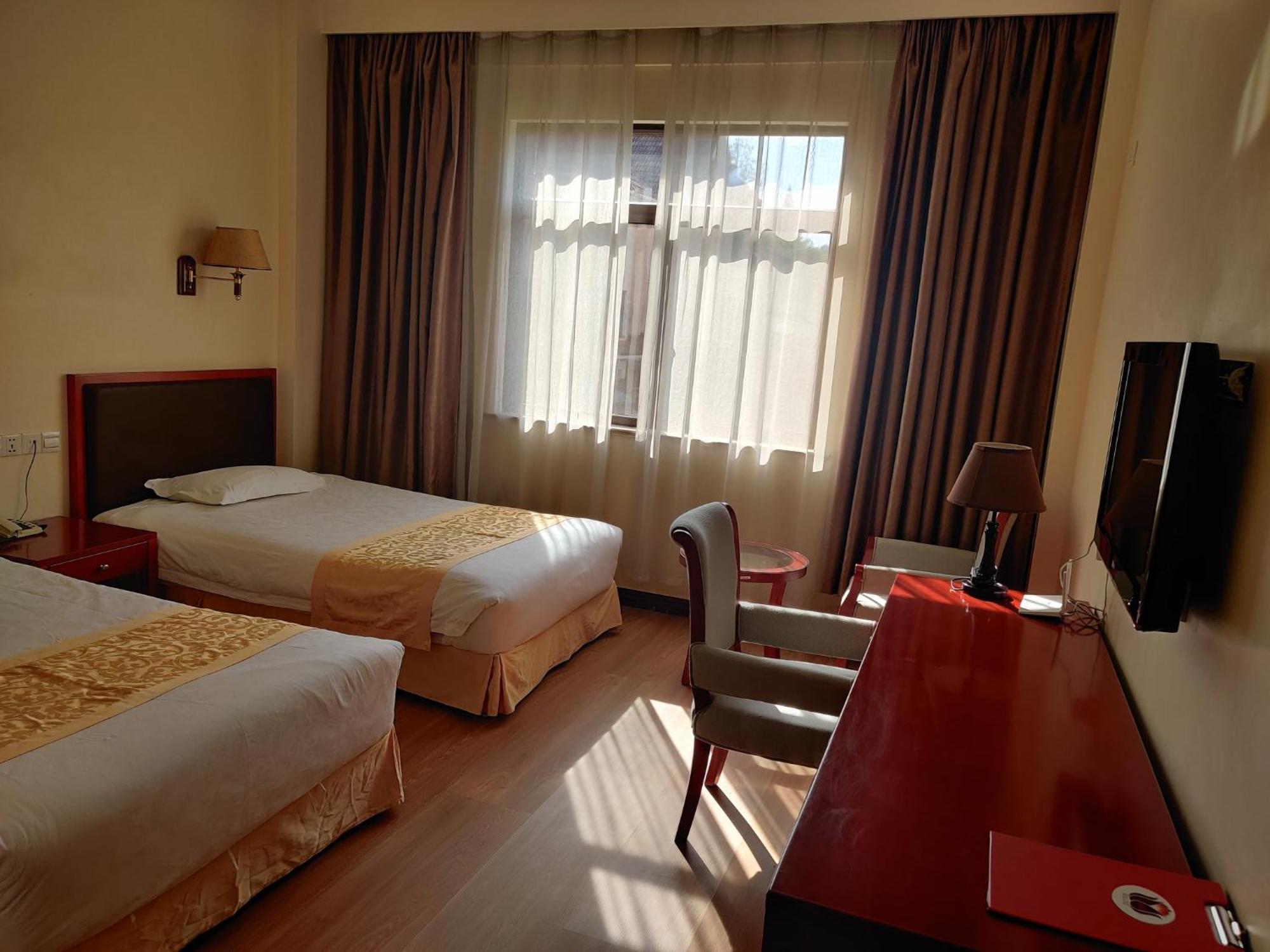 Soluxe Club International Hotel Nairobi Buitenkant foto